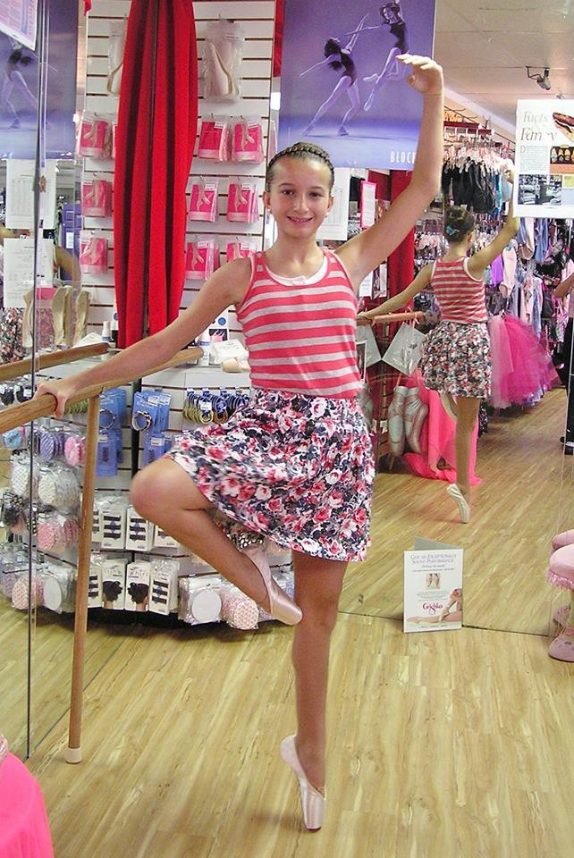 make-believe-customer-photo