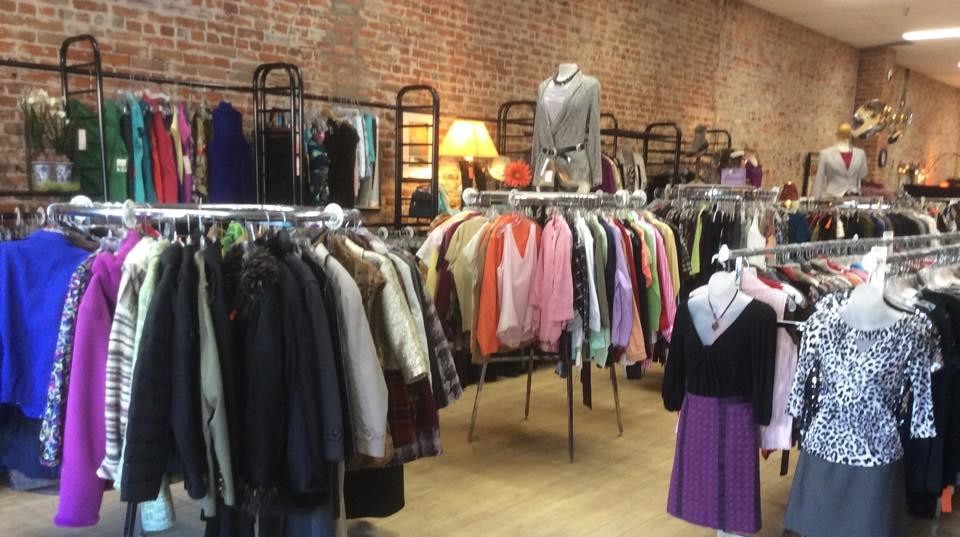 Refashion Consigned Furniture & Clothing Rochester MN